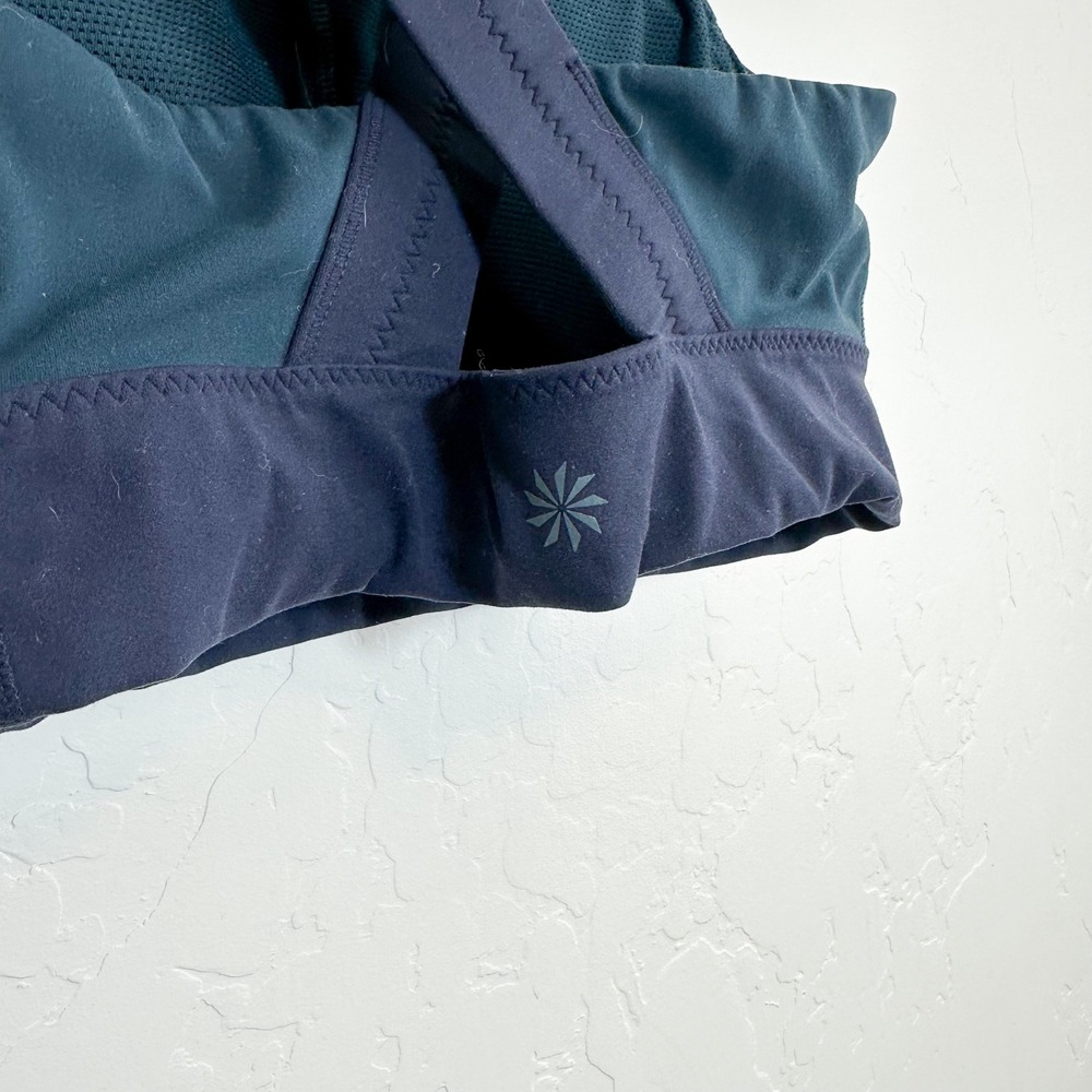Athleta | Deep Breath Bralette‎ Athletic Cross Back Sports Bra in Coastal Blue - Picture 6 of 7